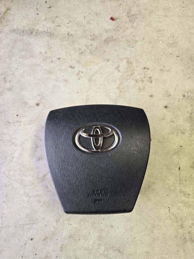 2010 - 2015 Toyota Prius steering wheel bag