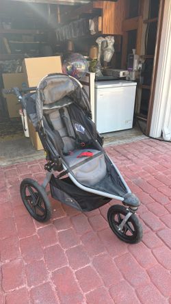BOB jogger stroller