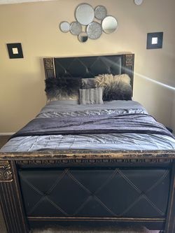 Black & Gold Queen Bed Frame – Elegant/Luxury Style