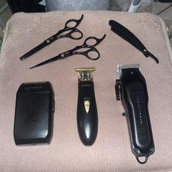 Clippers Trims And Shaver 
