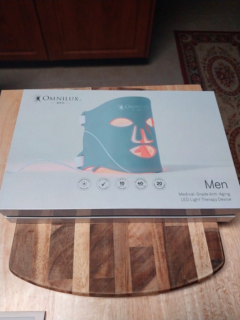 Omnilux LED Light Mask