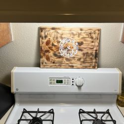 Decor/Cutting Board 