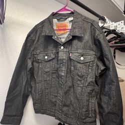 Men’s Levi’s Jacket - Large