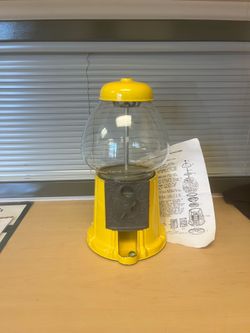 Vintage gumball machine