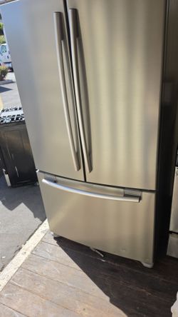 Refrigerador sansumg in good condition