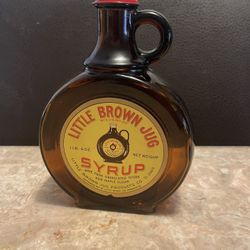 Vintage Original 1920s LITTLE BROWN JUG Maple Syrup Glass EMBOSSED Bottle 