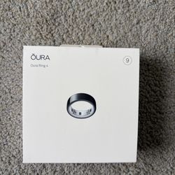 Oura Ring Fitness Tracker: Gen 4 – Heritage Style, Black/Noir, Size 9 (New, Unopened)