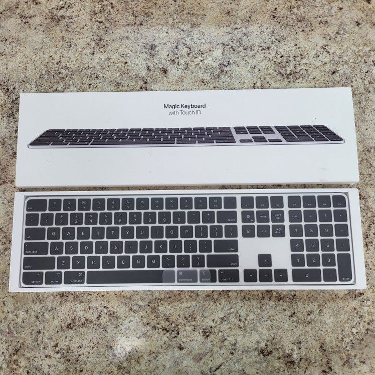 Apple Magic Keyboard With Touch Id