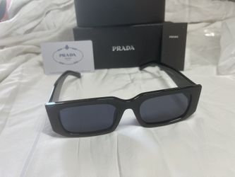sunglasses P D