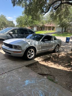 Ford Mustang Coupe Silver
