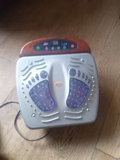 Un Aparato De Massages Para Los Pues