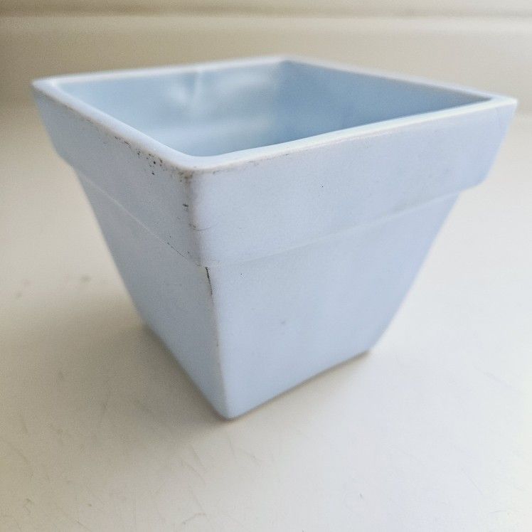 4" Baby Pastel Blue Ceramic Planter Flower Pot Square Vase Decorative Home Decor. No makings. Pre-owned in excellent condition. No chips or cracks. Ma