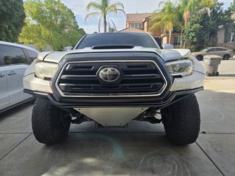 Clean Tacoma Prerunner Style Bumper