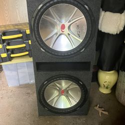 2 15” Kicker Subwoofers