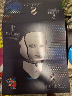 8 Element Multi-Purpose Skincare Mask | Non-Surgical Solution LED Treatment