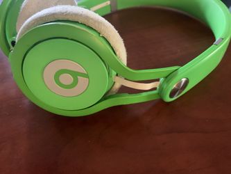 Beats MIXR On ear headphone for studio