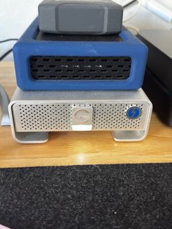 4TB Thunderbolt 2 / USB 3 G Drive with TB3 to TB2 adapter