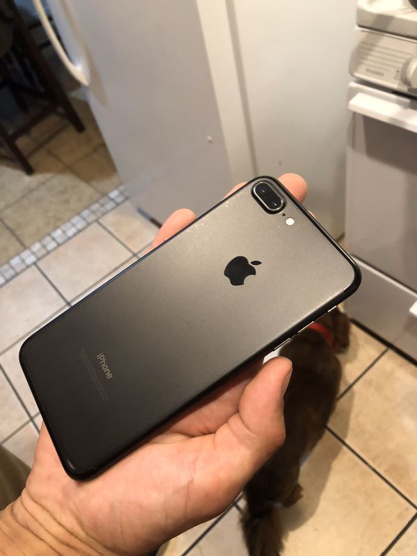iPhone 7 Plus 32gb Sprint or Boost Mobile