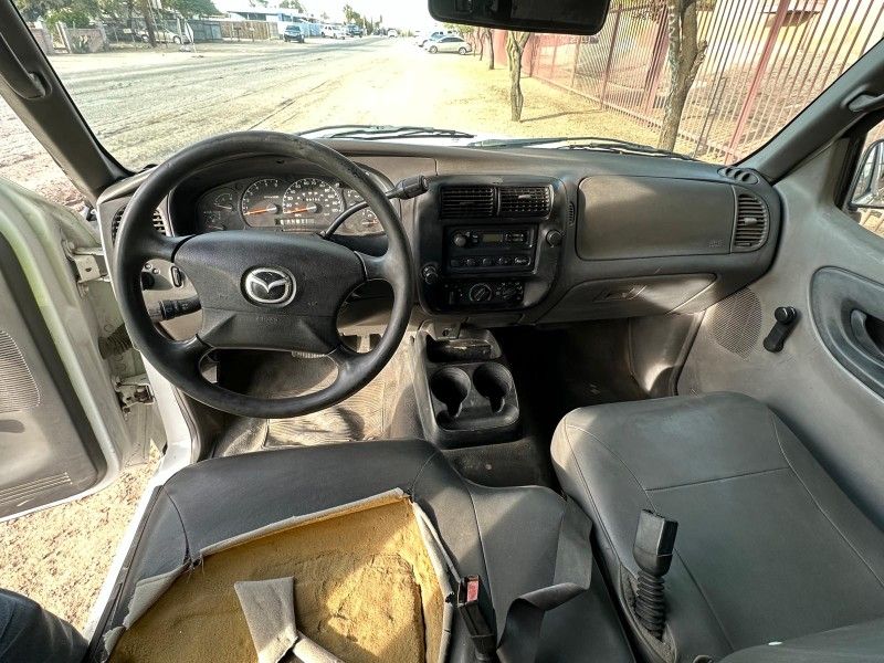 2003 Mazda B-Series Pickup