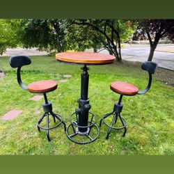 Table and 2 Chairs 