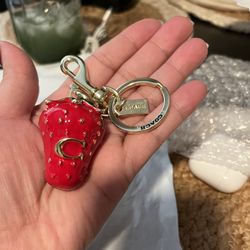 Pretty Strawberry Bag Charm/Keychain 🍓