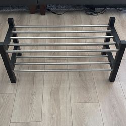 Shoe rack