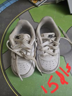 Toddlers Shoes.