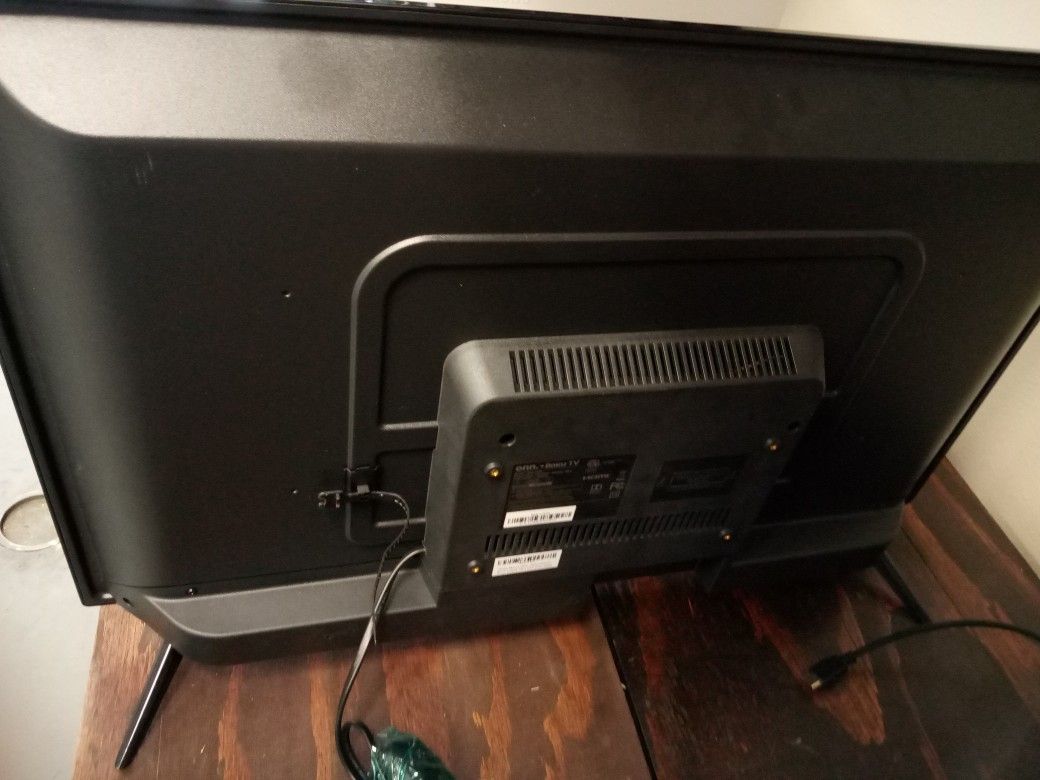 Onn 32" Roku Tv Model Number 100012589 for Sale in Houston, TX OfferUp