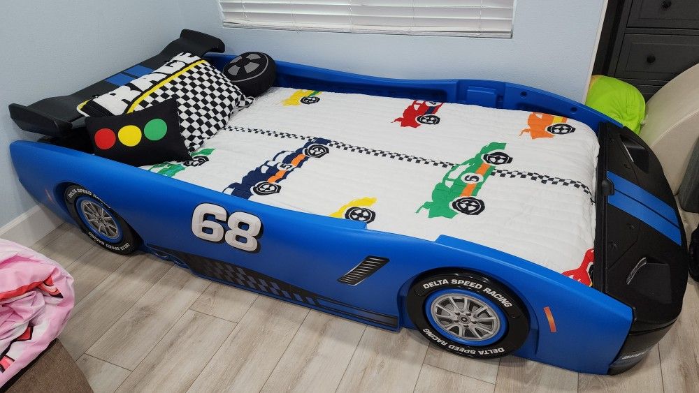 Racecar Bed- Blue- Twin