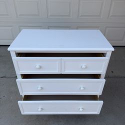 Child Dresser