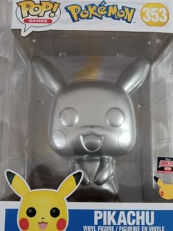 Funko pop 10inch Metallic Pickachu