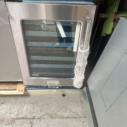 KitchenAid 24”  Under Counter Wine Cooler Stainless 