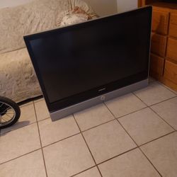 Samsung 50" TV