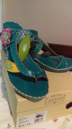 L'Artiste Spring Step turquoise sandals size 38
