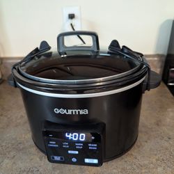 Gourmia 4.5-QT. Programmable Slow Cooker (Model GSC517B)