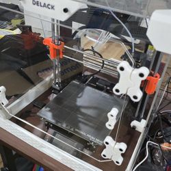 Prusa MK4s with MMU3 In A Delack Enclosure