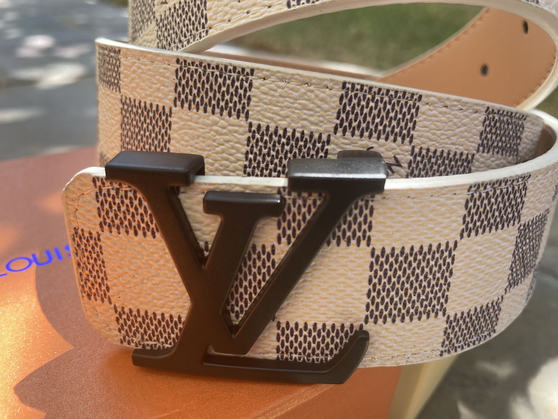 Louis Vuitton men brand new belt