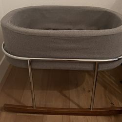 Monte Rockwell Bassinet 