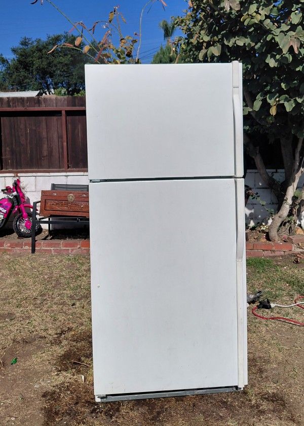Kenmore Refrigerator