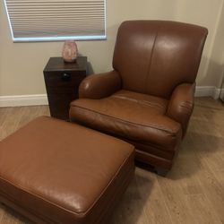 Leather Chair With Ottoman 