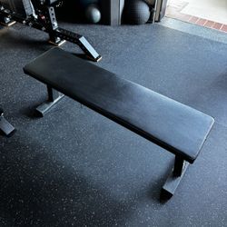 Rogue Flat Bench
