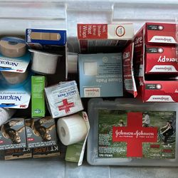 FIRST AID KIT
