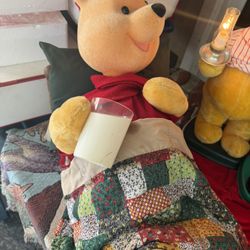 Two Christmas Pooh Animated Both For 150