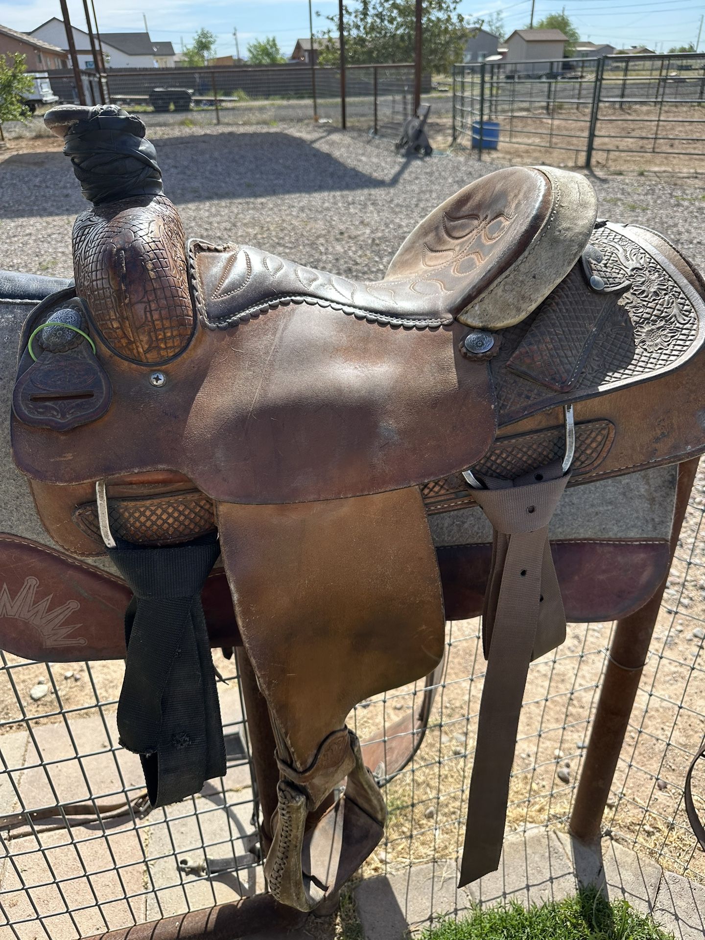 Double J Roping Saddle