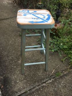 Nautical anchor bar stool
