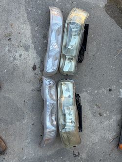 Headlights 99-02 Chevy