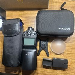 NEEWER Z1-C TTL Round Head Flash Speedlite