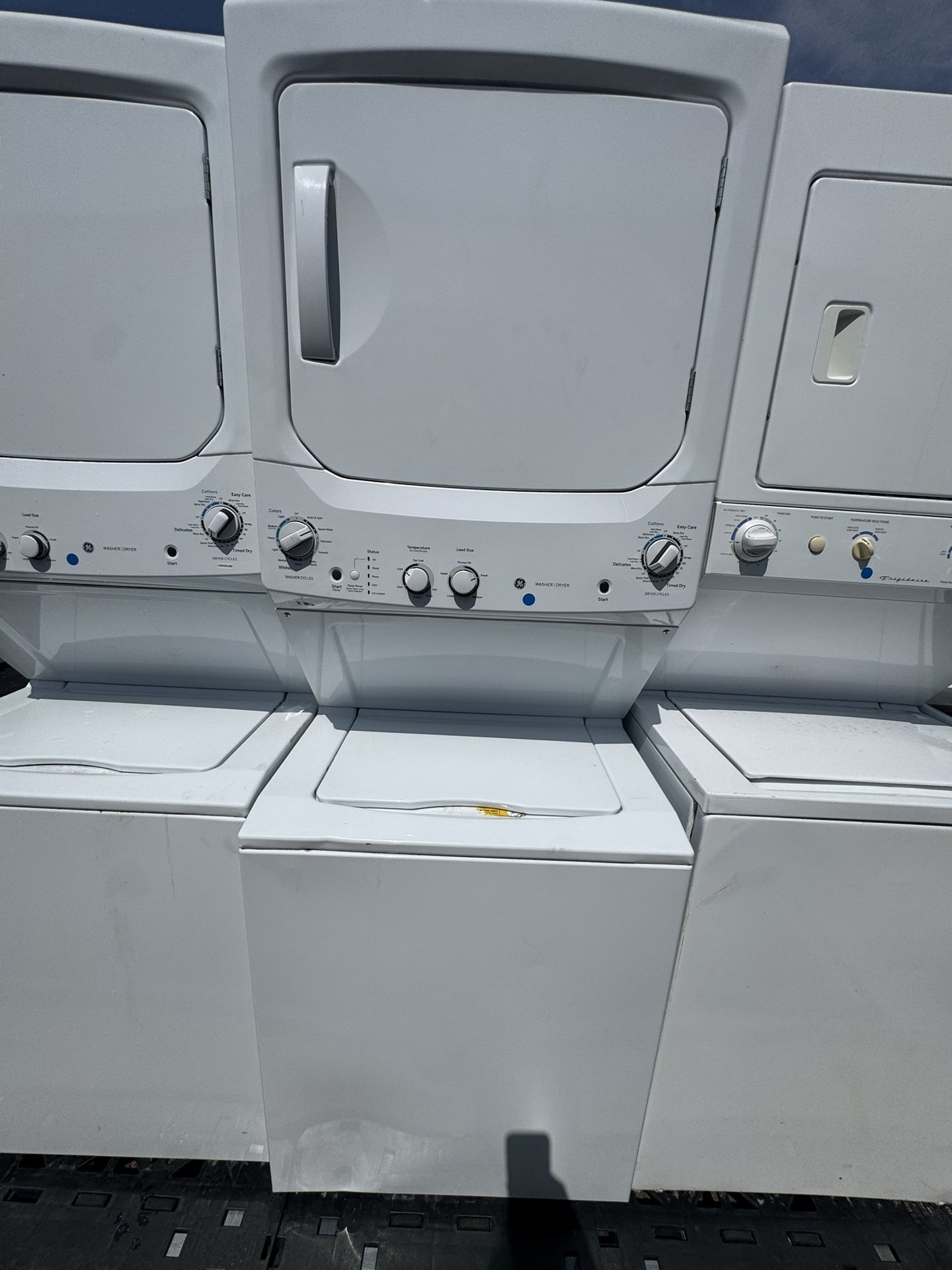 Washer And Dryer Stacked 
