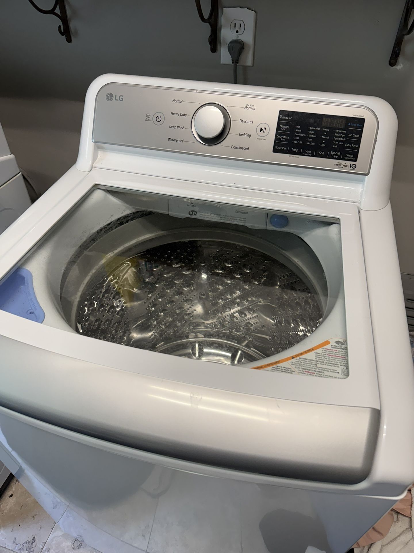 LG Washing Machine 