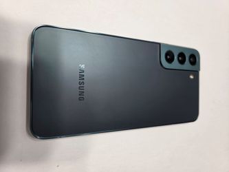Samsung S22 - 256GB - Unlocked - With OtterBox
